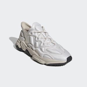 adidas Originals OZWEEGO Tech Shoes Men's Bliss